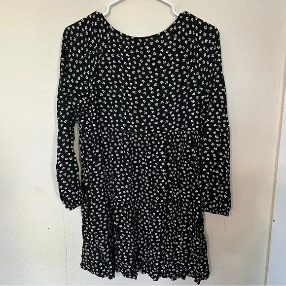 American Eagle Outfitters Black and White Flowy Long Sleeve Mini Dress Sz Small - Picture 2 of 7